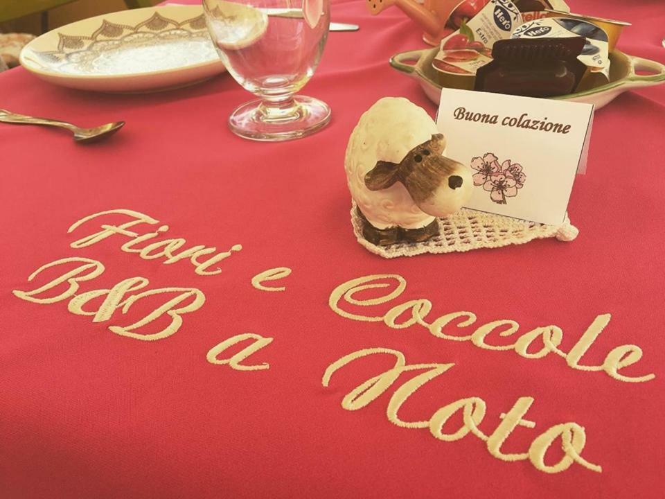 Fiori E Coccole Bed and Breakfast Noto Exterior foto
